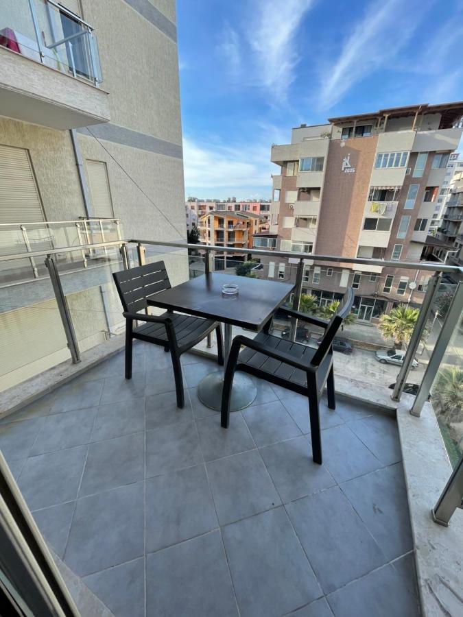 Sea View Apartement Durres Luaran gambar